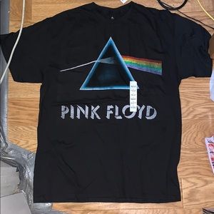 Women’s black t shirt